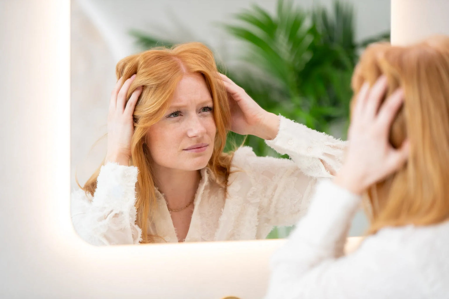 Bästa sättet att hantera hårbottenproblem: Neofollics Scalp Therapy kontra Locoid hårbottenlotion